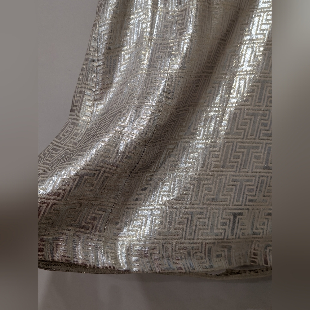 Tory Burch Gold Metallic Silk Sleeveless Beaded Top Size 10 - Picture 4 of 6